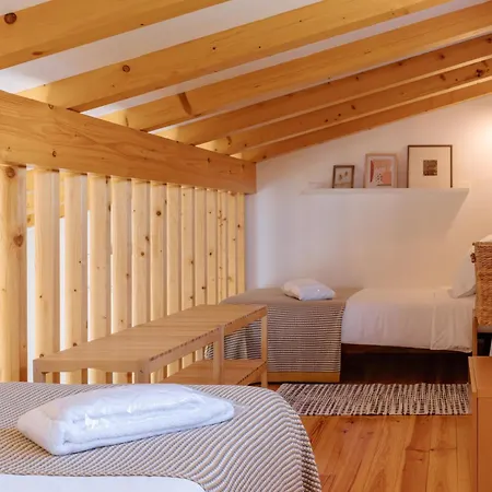 Ria De Aveiro By Mycelia Villa