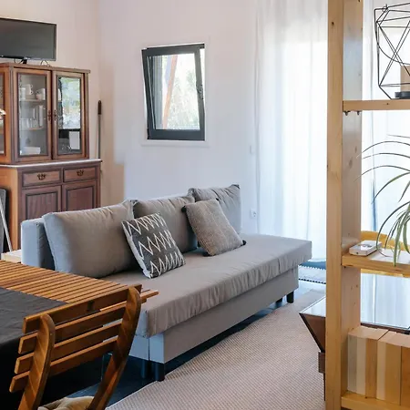 Ria De Aveiro By Mycelia Villa